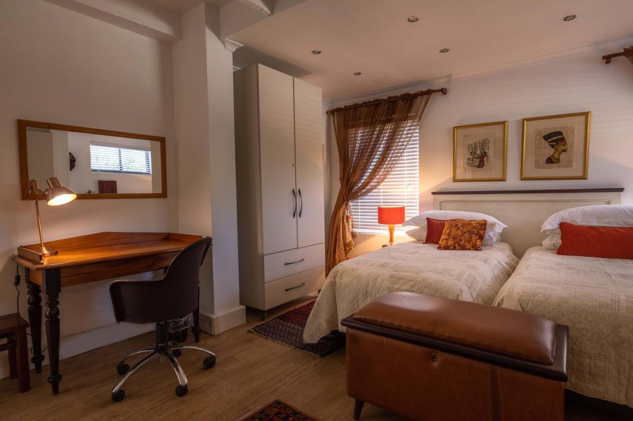 Cape Pillars Boutique Hotel Durbanville Esterno foto