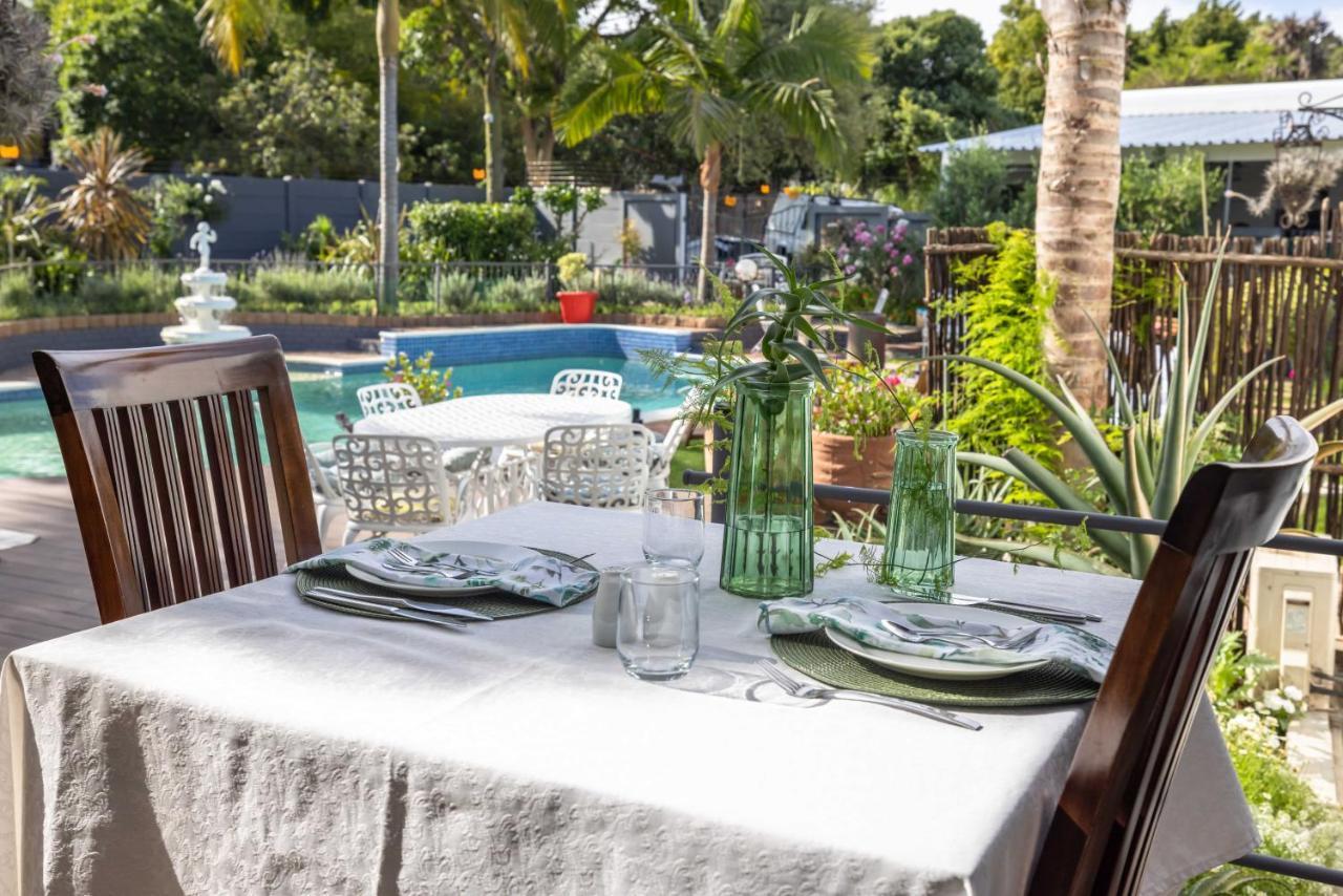 Cape Pillars Boutique Hotel Durbanville Esterno foto