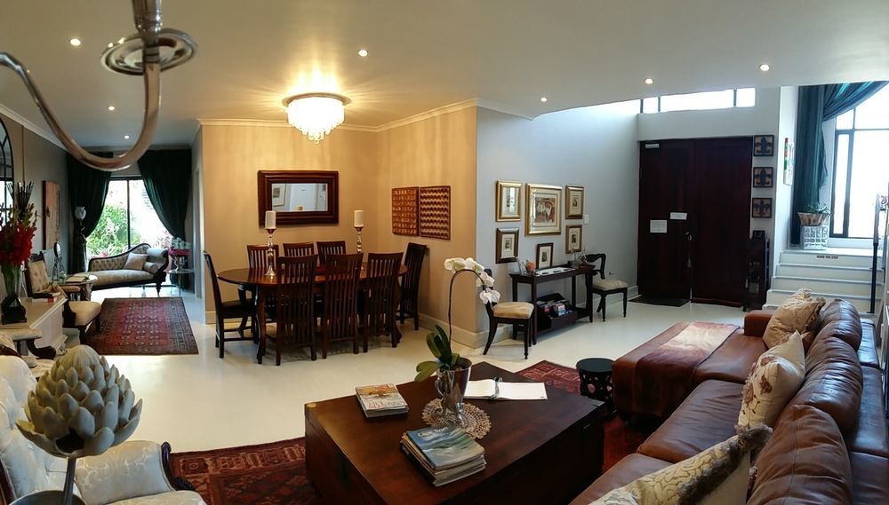 Cape Pillars Boutique Hotel Durbanville Esterno foto